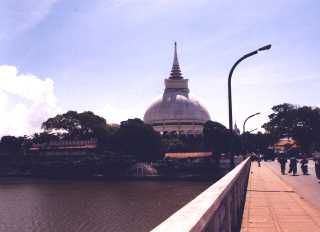 Dagoba - Gangatilaka Vihara - Kalutara